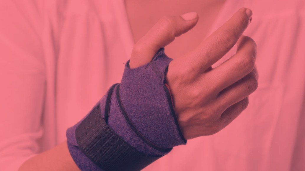 Red Light Therapy for Carpal Tunnel - Non-Invasive Relief for Wrist Pain
